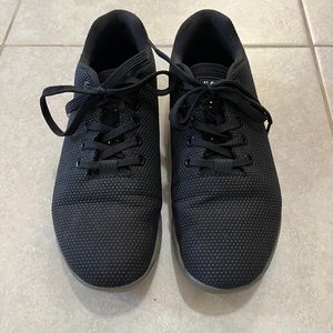 Mens No Bill Shoes Size 7.5 Mens 9 Womens